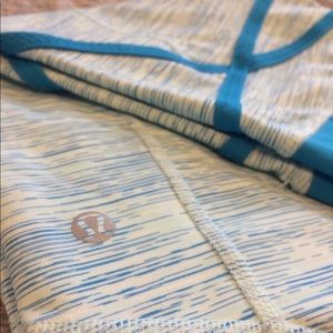 Lulu Lemon capri athletic pants-perfect condition